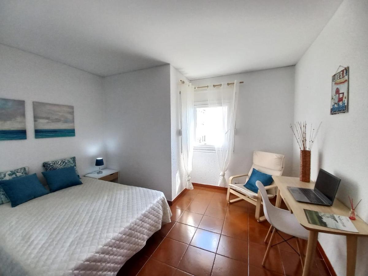 Carcavelos Surf Beach House Exterior photo